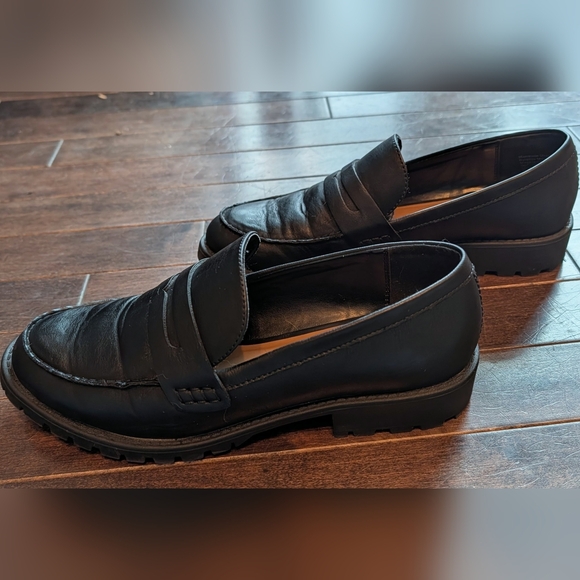 Style & Co Chunky Lug Sole Loafers – Black – Like New – Size 7 – Faux Leather - Picture 2 of 6